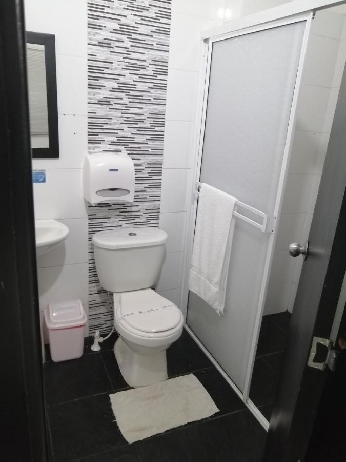 Hotel San Adolfo Carepa מראה חיצוני תמונה