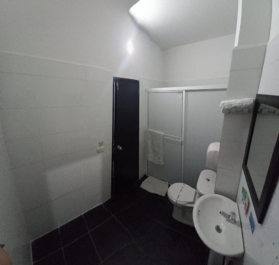 Hotel San Adolfo Carepa מראה חיצוני תמונה