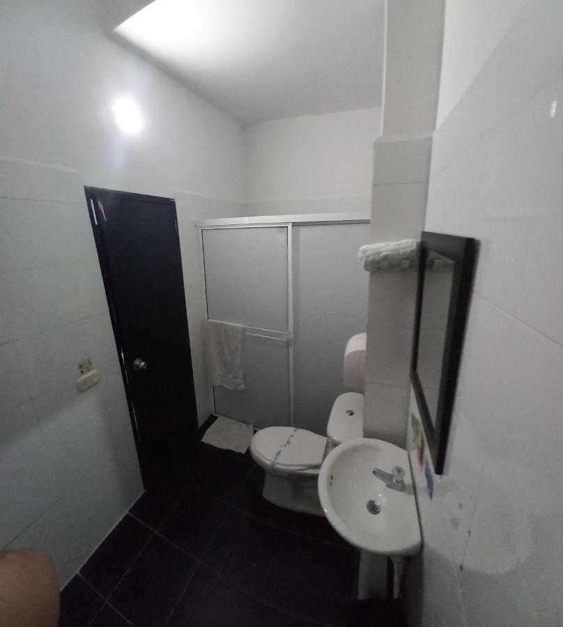 Hotel San Adolfo Carepa מראה חיצוני תמונה